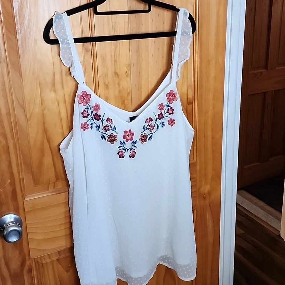 Cami - Picture 1 of 3